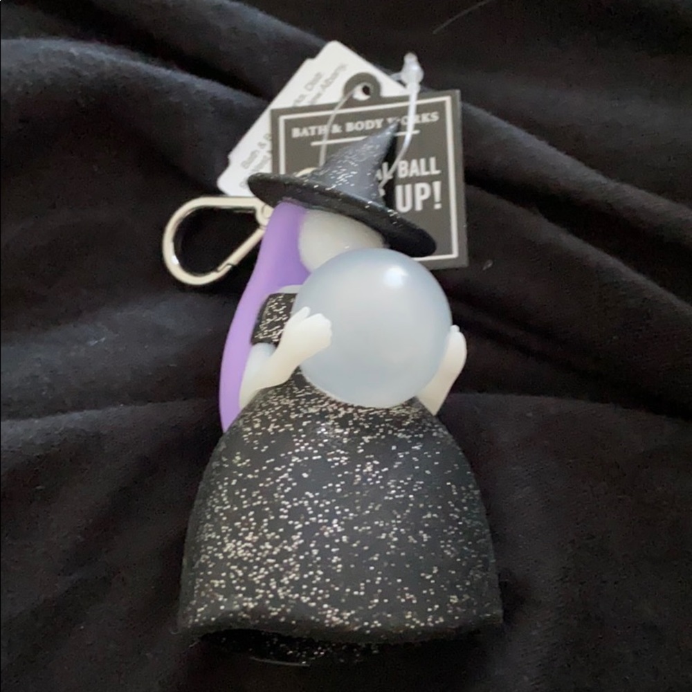 Sold out Witch pocketbac holder!!!🖤✨